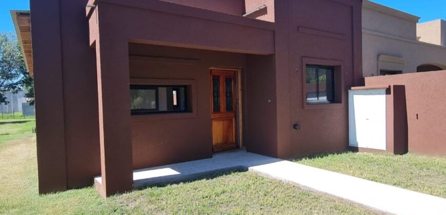 CASA 3 Y 4 AMB, DUGGAN, a estrenar