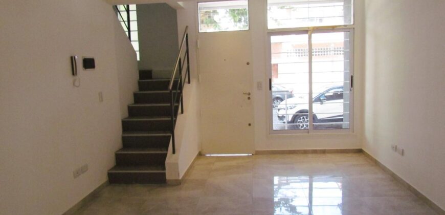 Duplex 2 amb y medio con terraza en Villa Devoto