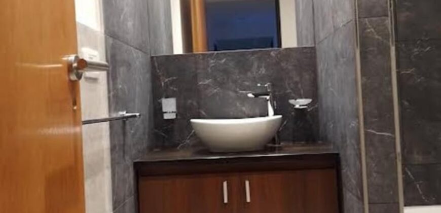 Departamento 3 ambientes 82m2 + Cochera